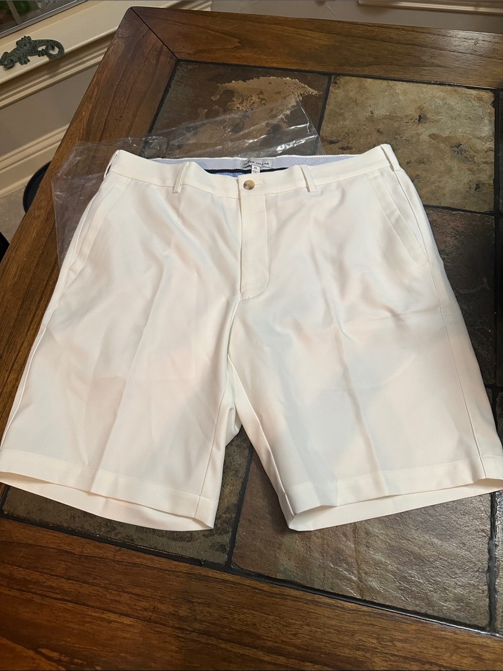 New White Peter Millar White Men's Crown Sport 32” Shorts Golf - Picture 8 of 9